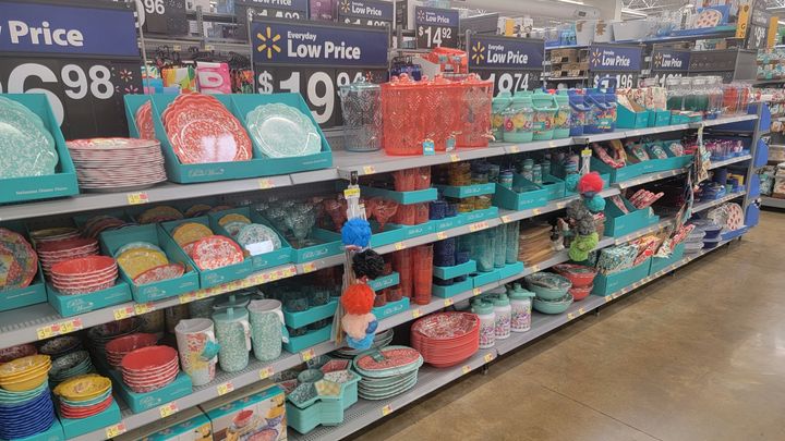 walmart neighborhood market on bert kouns