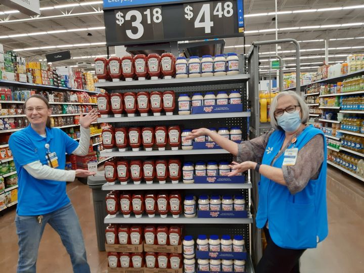 walmart neighborhood market grocery store